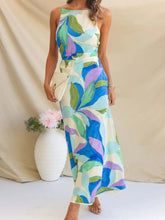 Printed Backless Sleeveless Maxi Dress