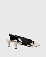 Meli Thong Sandals In Beige