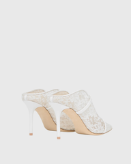 Narcisa Lace Pumps In White