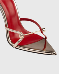Sang Cutout Nail Slippers In Gold