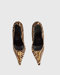 Yadira Metal Keyhole Pumps In Leopard