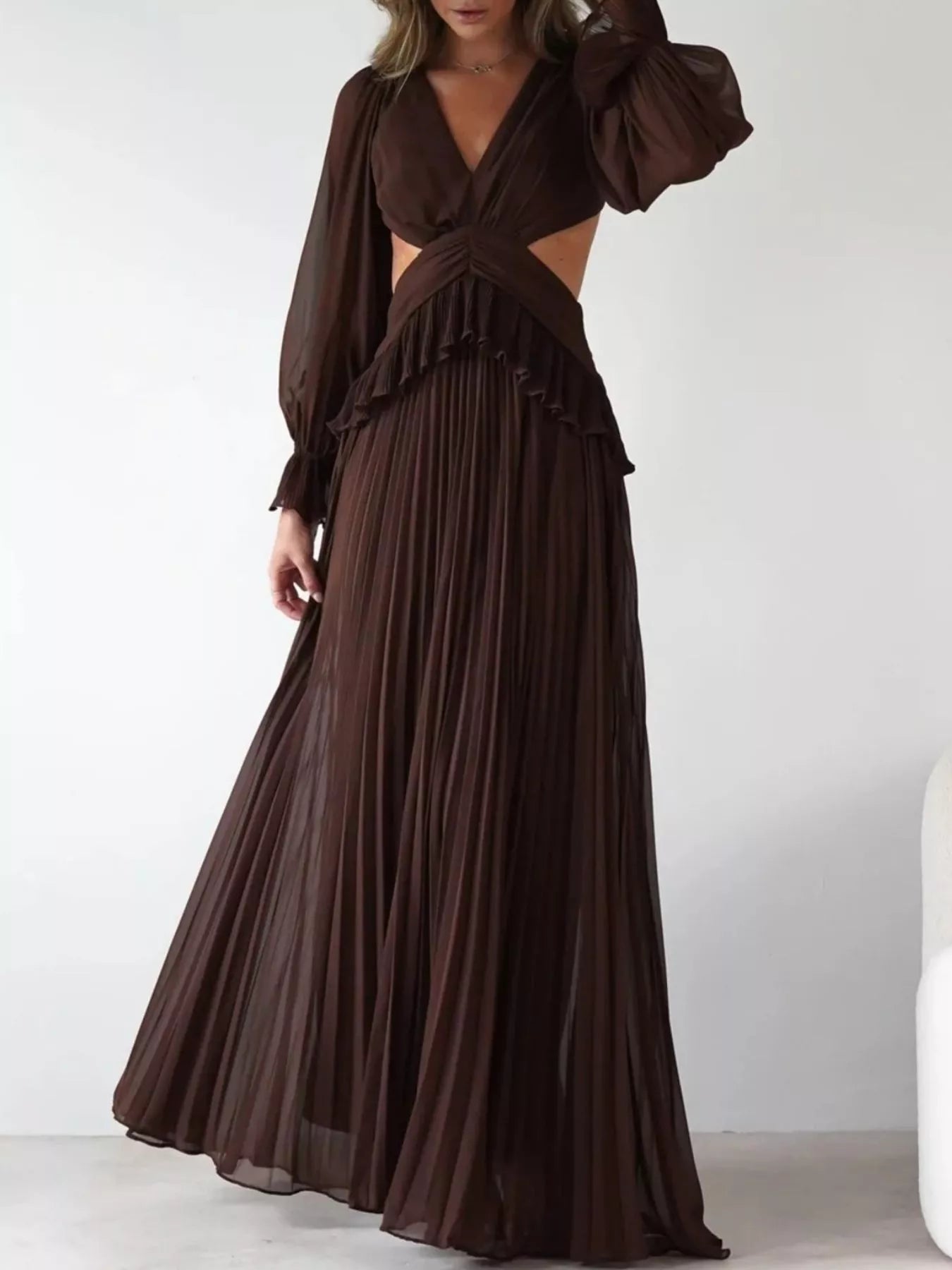 Backless Pleated Long Sleeve Maxi Dress