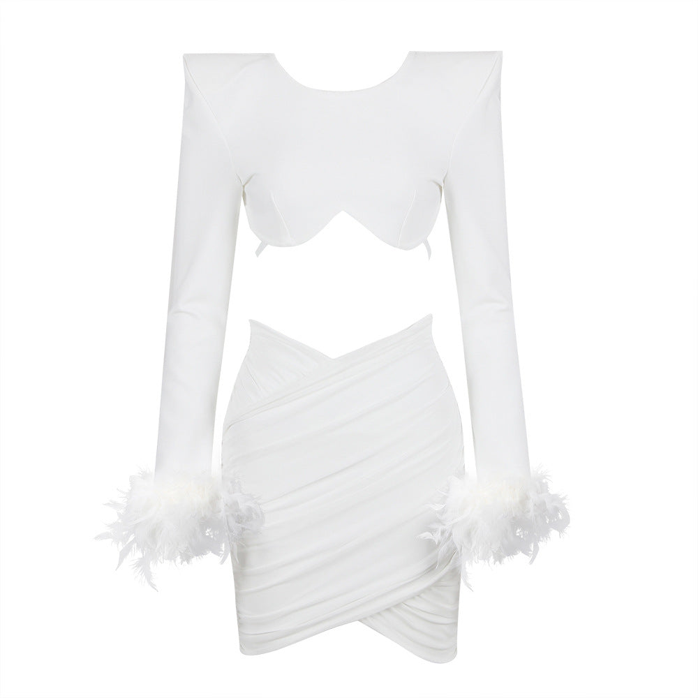 Open-back Feather Long-sleeved Merry  Dress