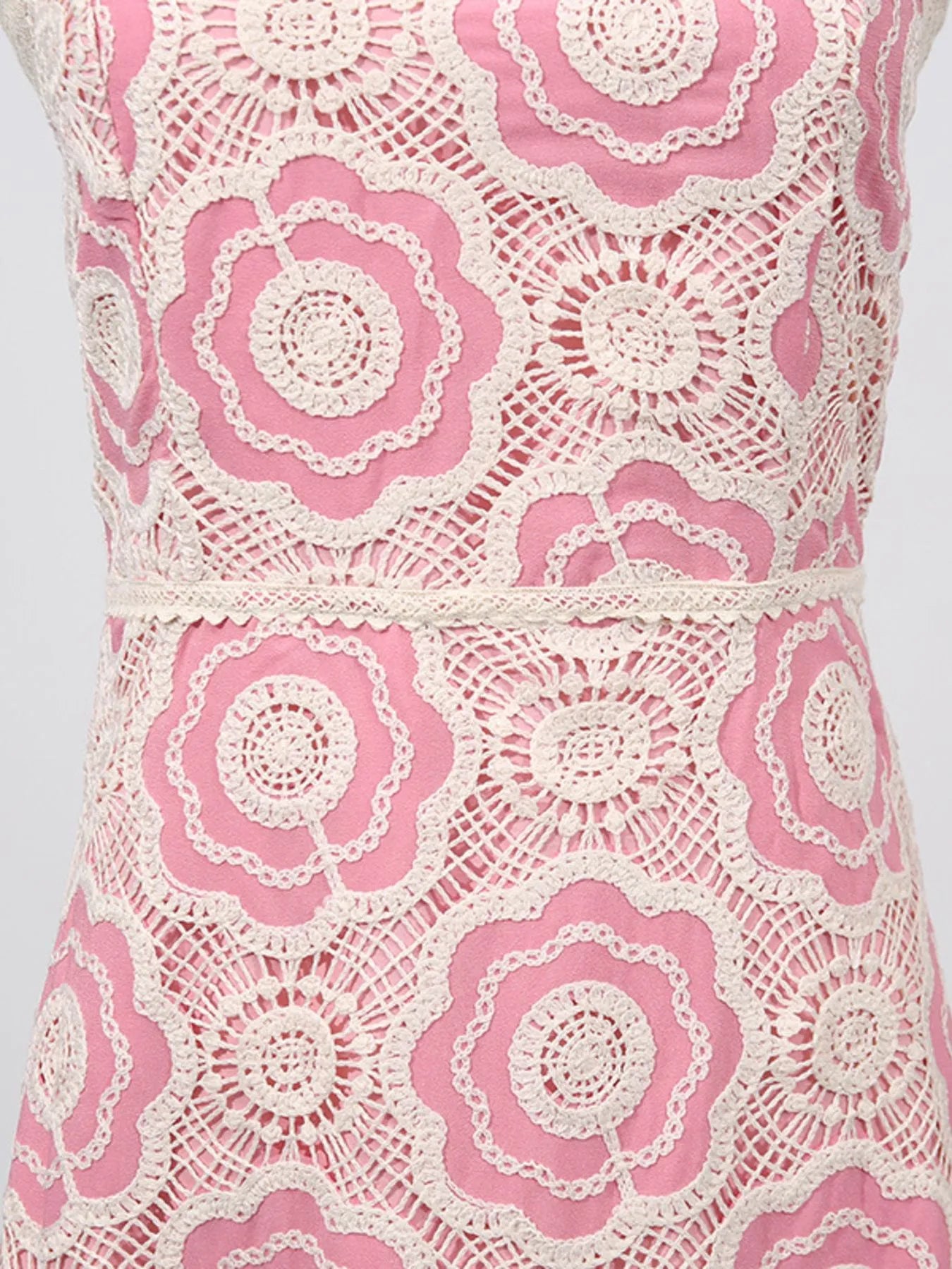 Lace Sleeveless Tiered Midi Dress