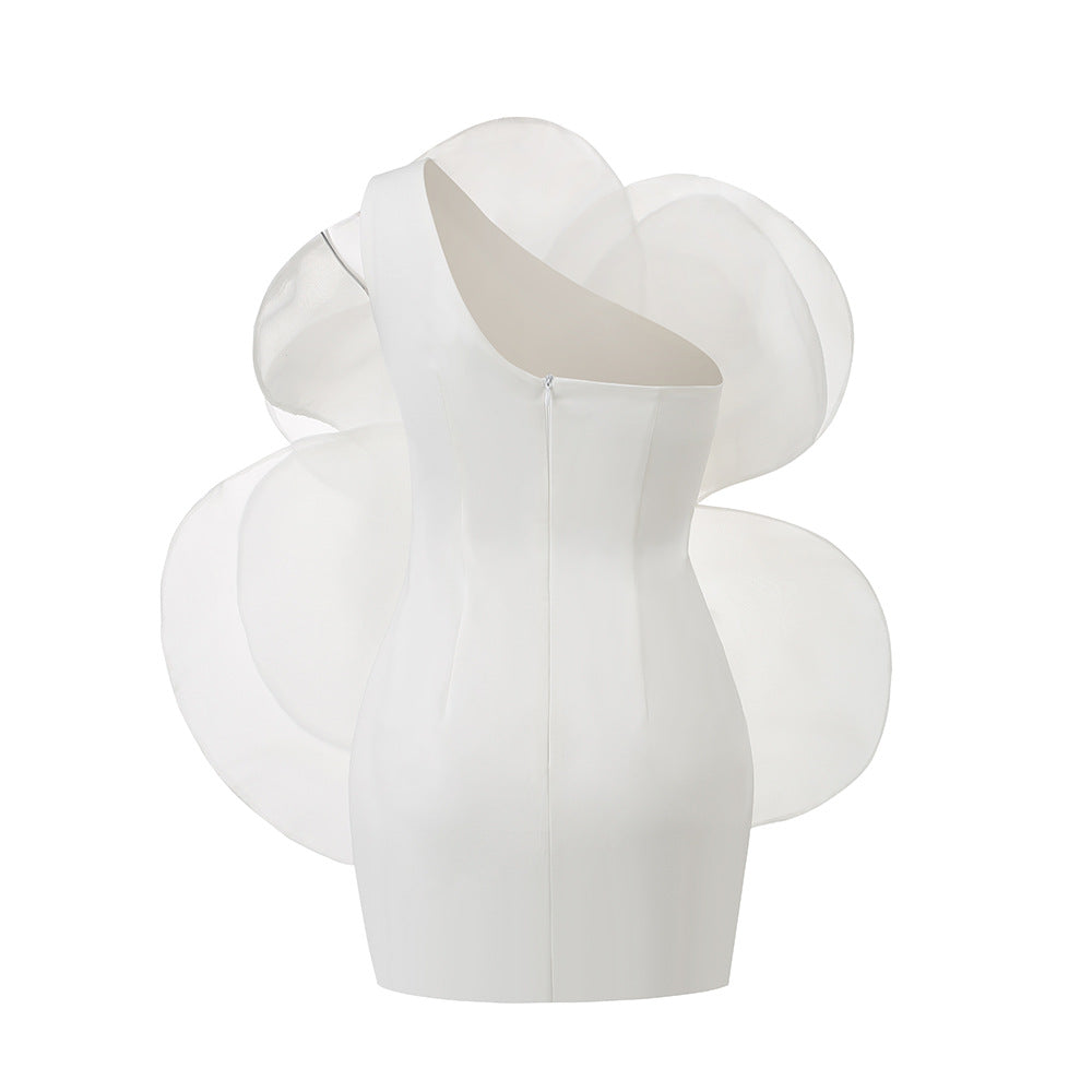 Clariyu High-end Oblique Shoulder Decorative Flower Dress