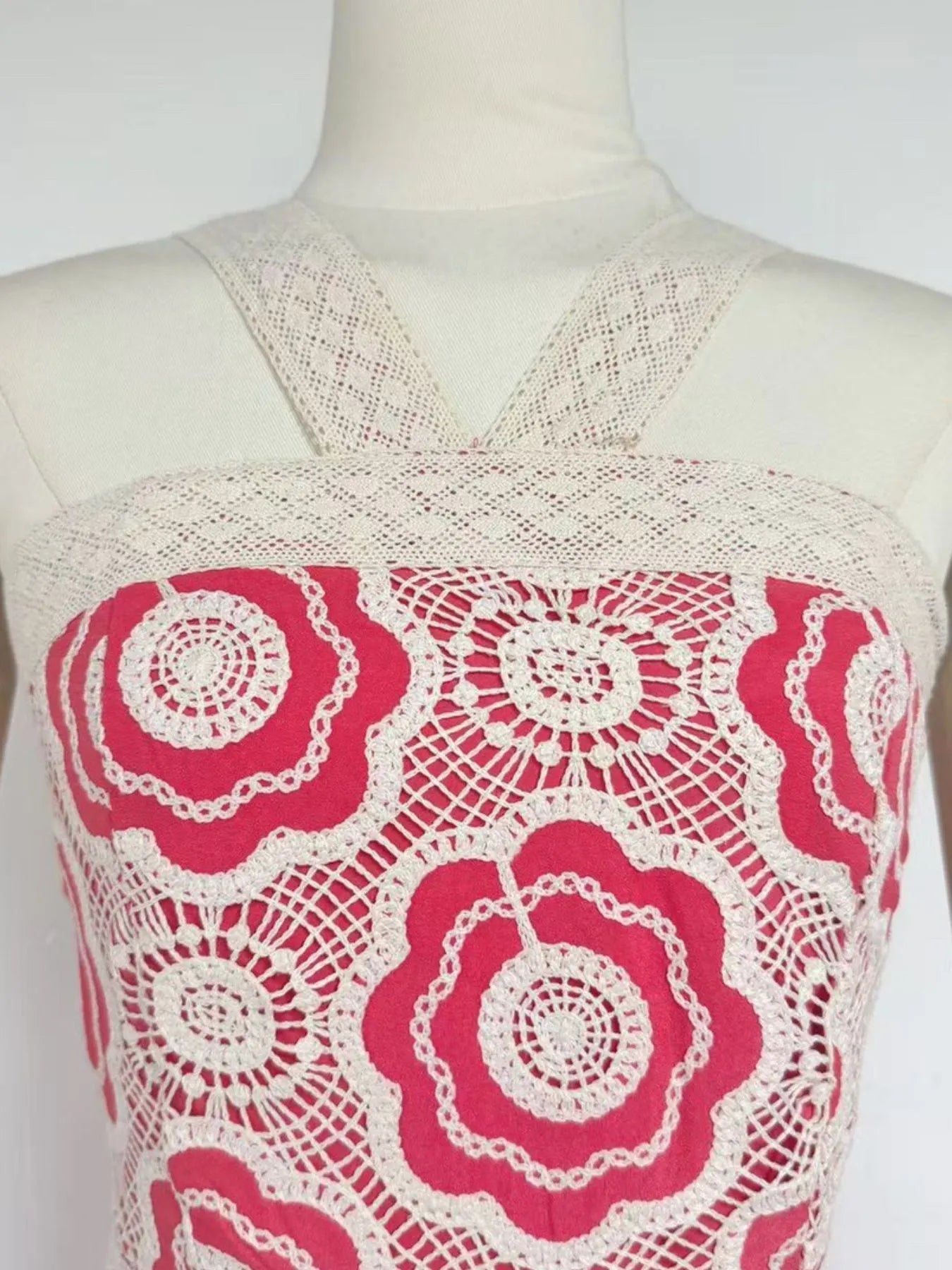 Lace Sleeveless Tiered Midi Dress