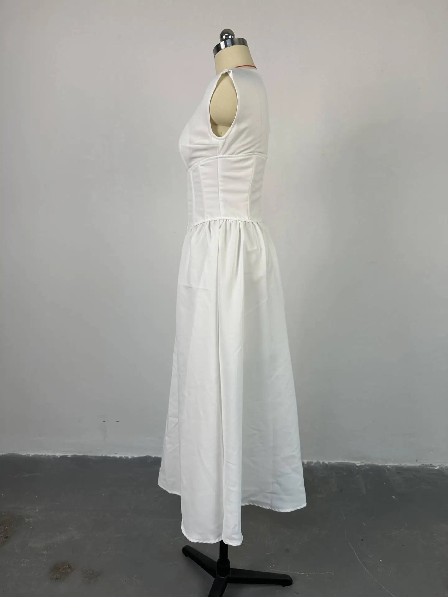 Halter Neck Cinched High Waist Fishbone A-line Skirt