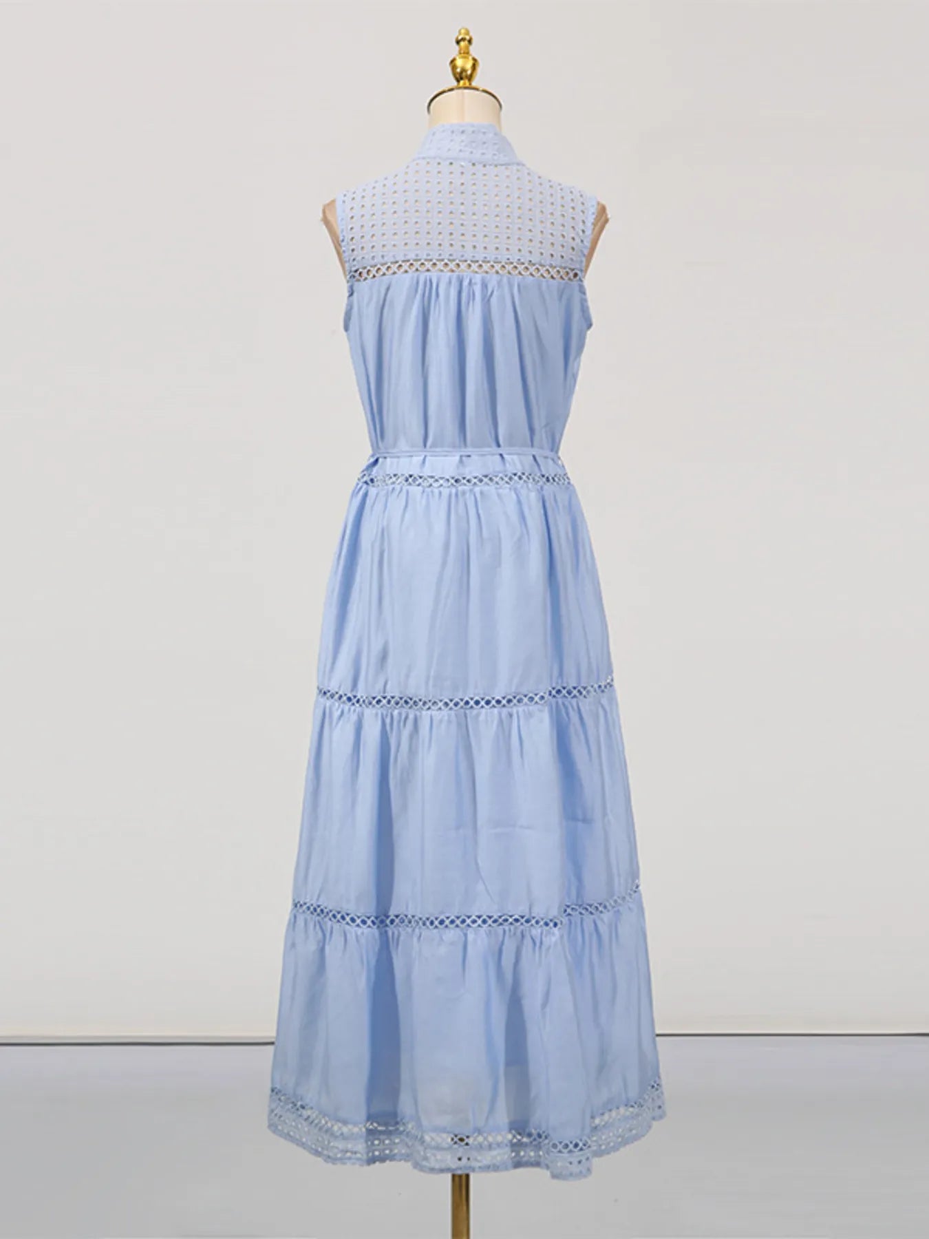 Hollow Out Sleeveless Midi Dress