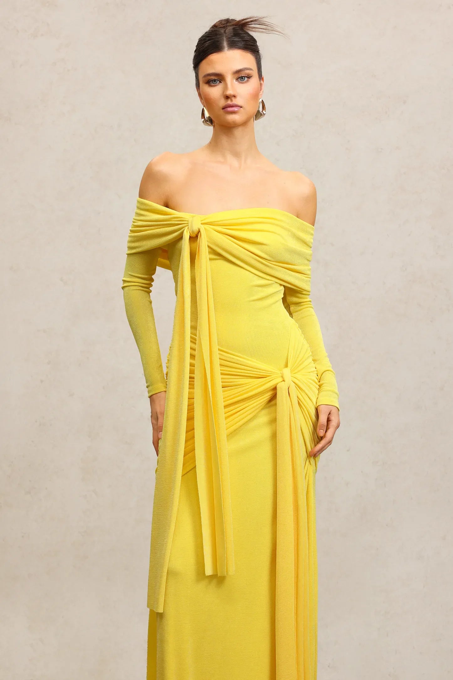 Chic Off-shoulder Long Sleeves Streamer Folds Maxi Dress