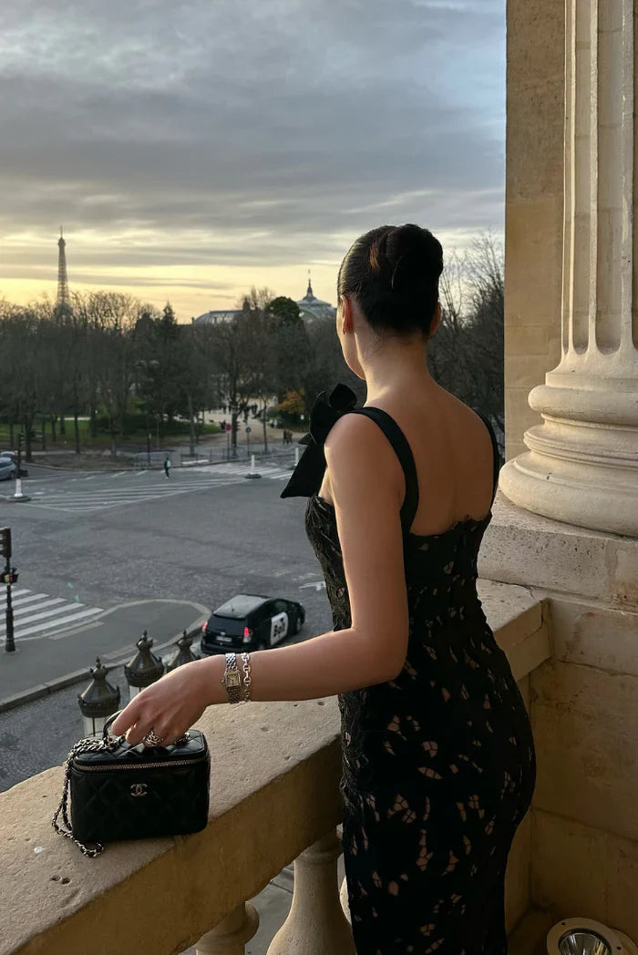 ALERNA ELEGANT MAXI DRESS