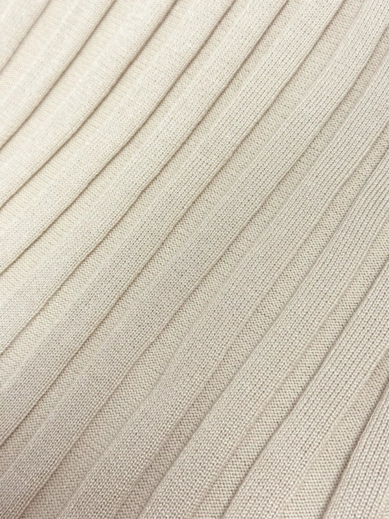 Ribbed Knit V-Neck Long Sleeve Maxi Dress