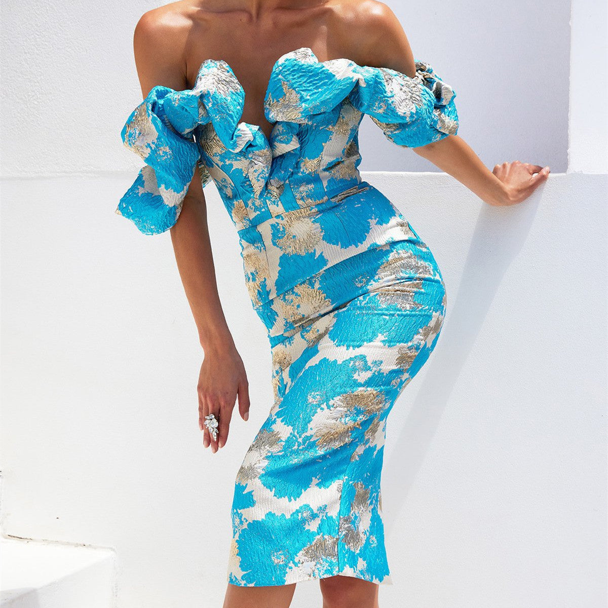 Jacquard V-neck Wedding Strapless Dress