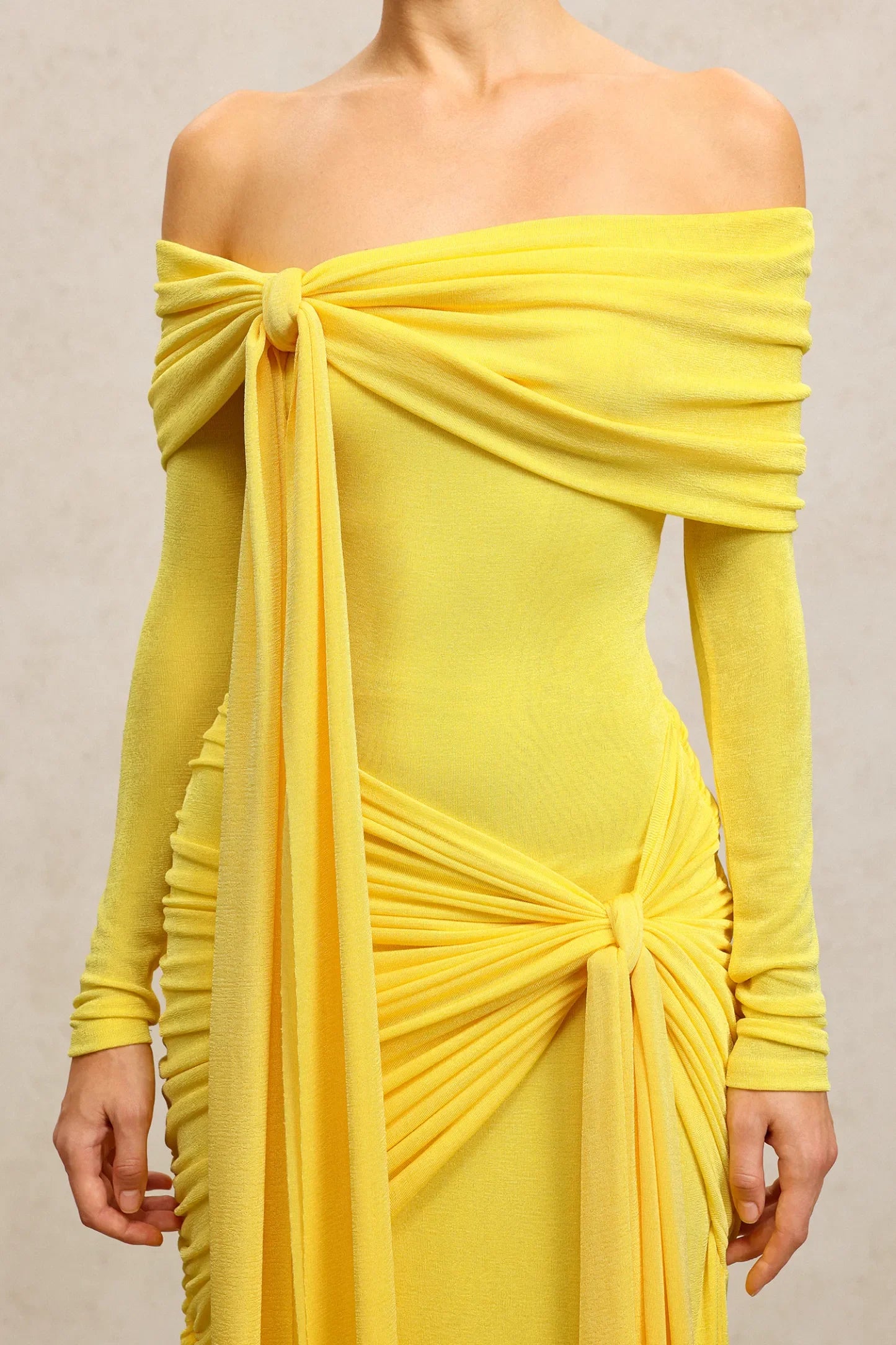 Chic Off-shoulder Long Sleeves Streamer Folds Maxi Dress