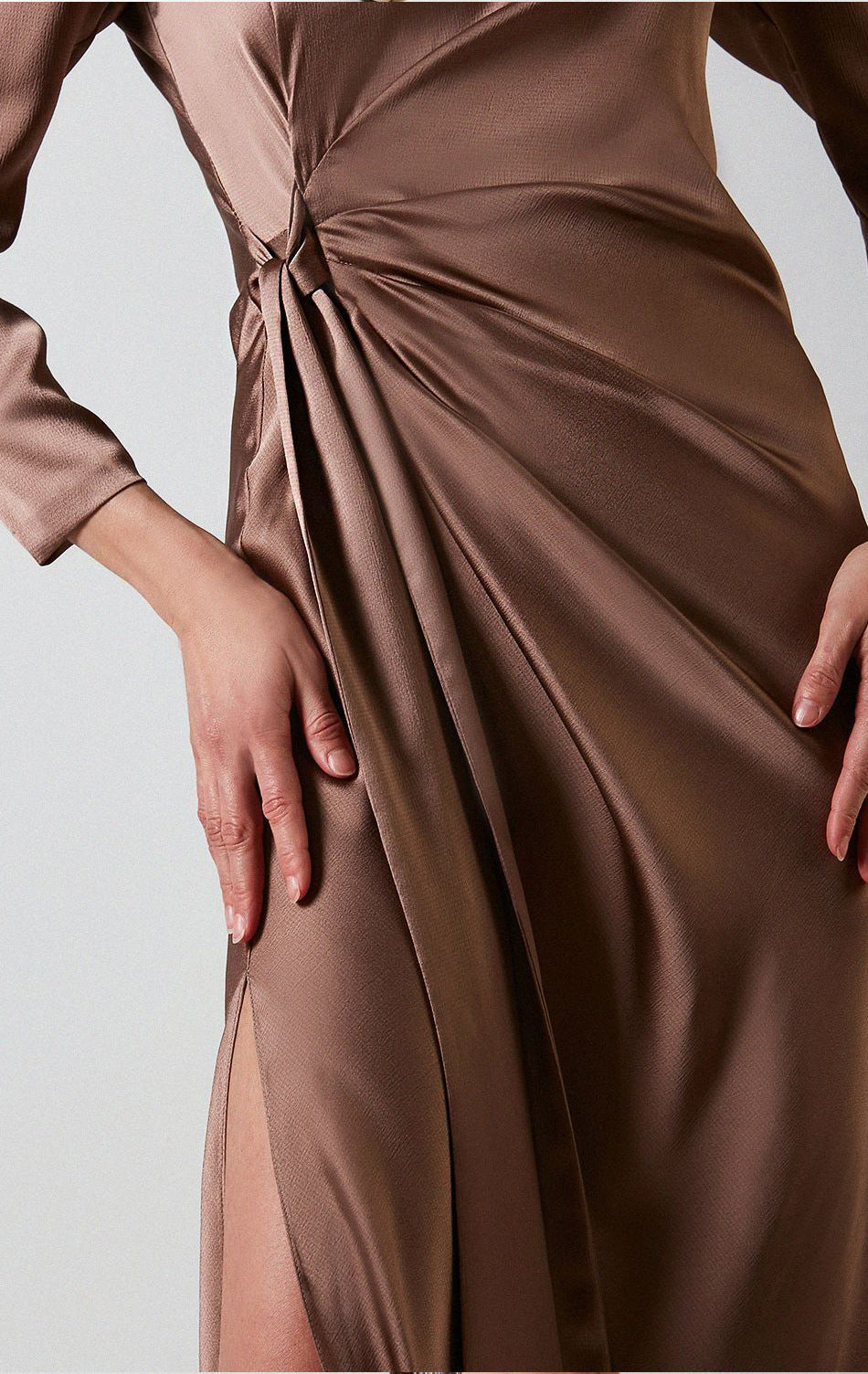 Elegant Slim Dress With Irregular Hips