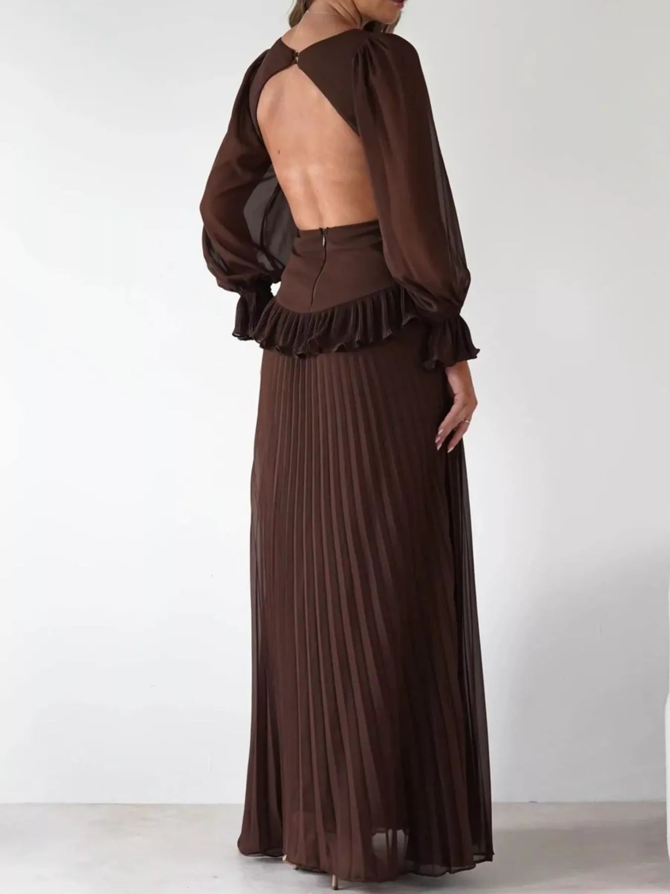 Backless Pleated Long Sleeve Maxi Dress