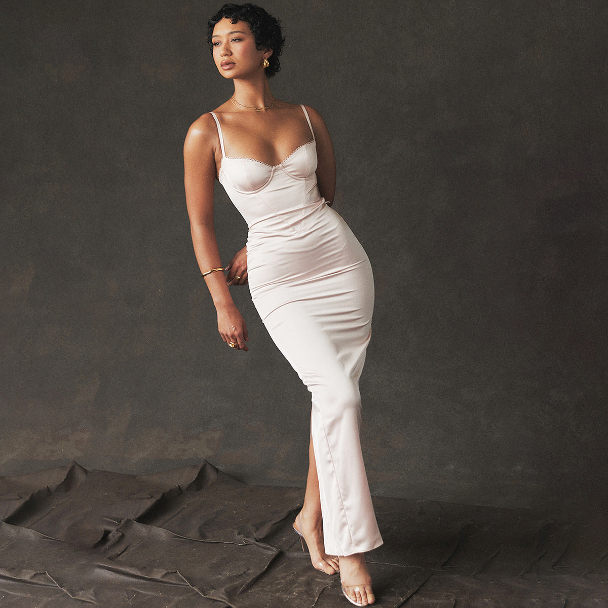 Daeila Elegant Evening Maxi Dress