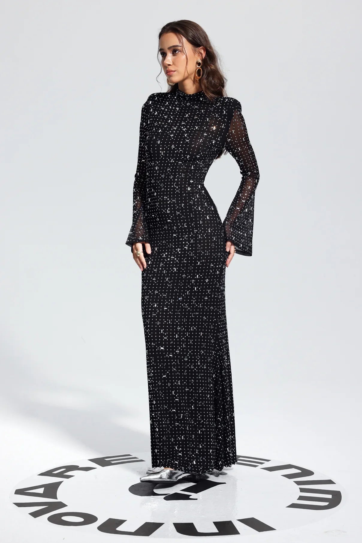 Versia Sequin Maxi Black Dress