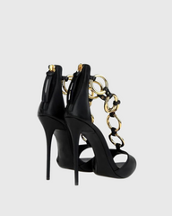 Carver Metal Ring T Strap Sandals In Black