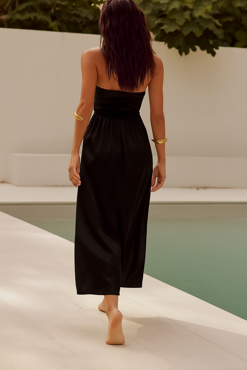 Alera Devine Ruched Halter Neck Midi Dress