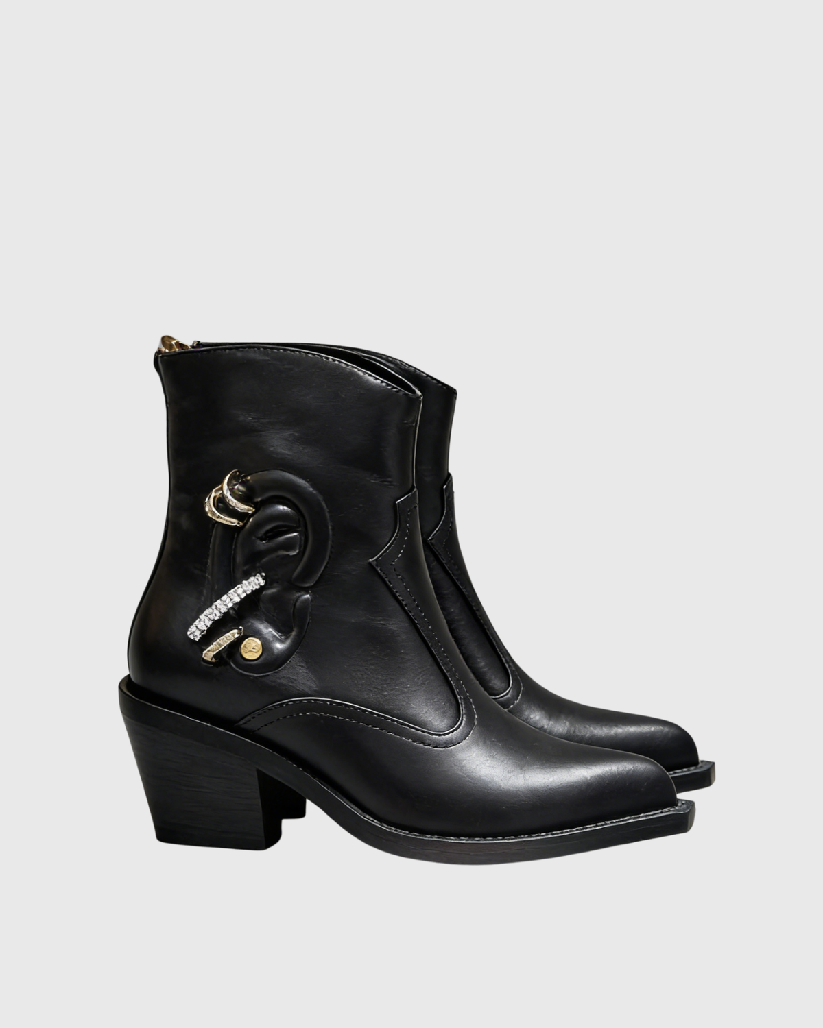 Eira Earring Western Ankle Boots In Black