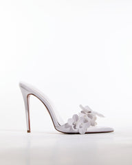 Fiona Pearl Flower Slippers In White