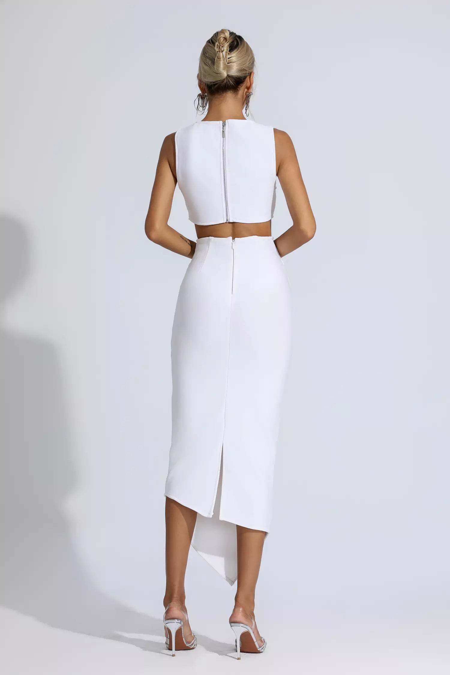 CHARMING CUTOUT ELITE HOLLOW DRESS