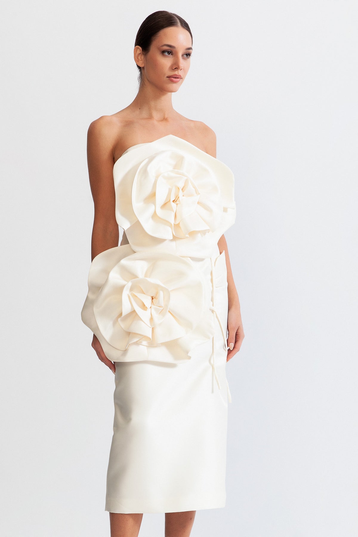 Lemiya Elegant Strapless Flower Midi Dress