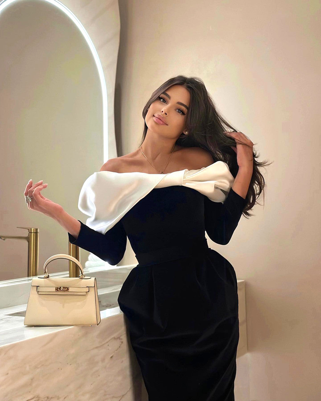 Charming Strapless Elegant Sleeved Dress