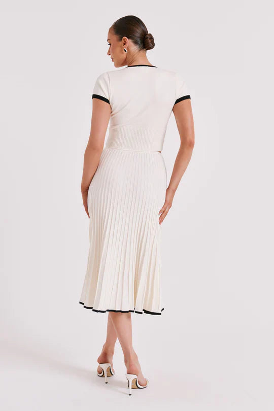 Chic Zena Knit Slim Fit High Waist Dress