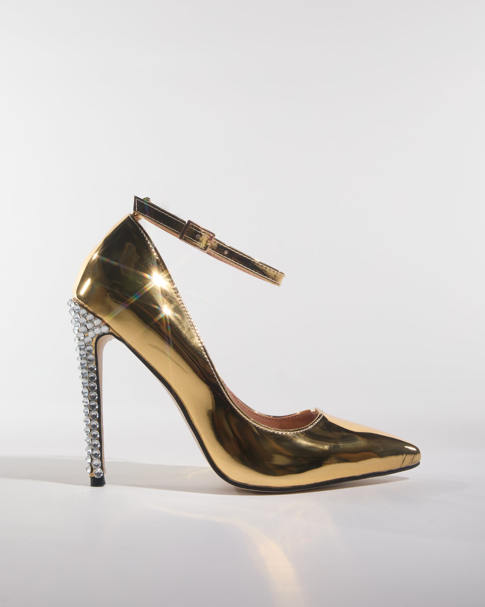 Matilda Diamond Metallic Pumps