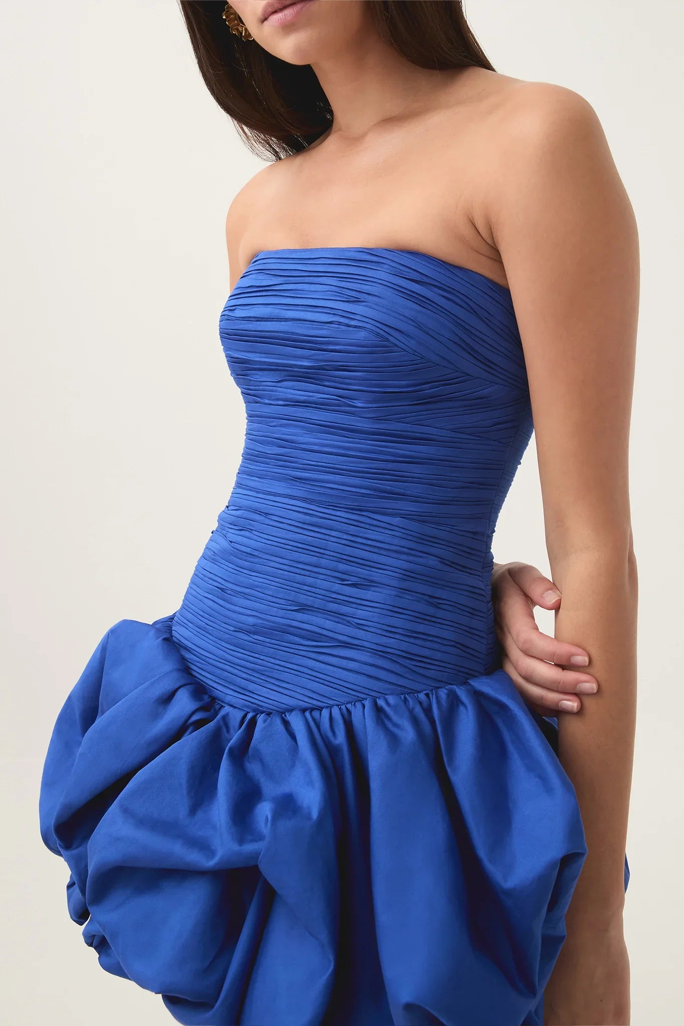 PERKA MESH BACKLESS MINI DRESS