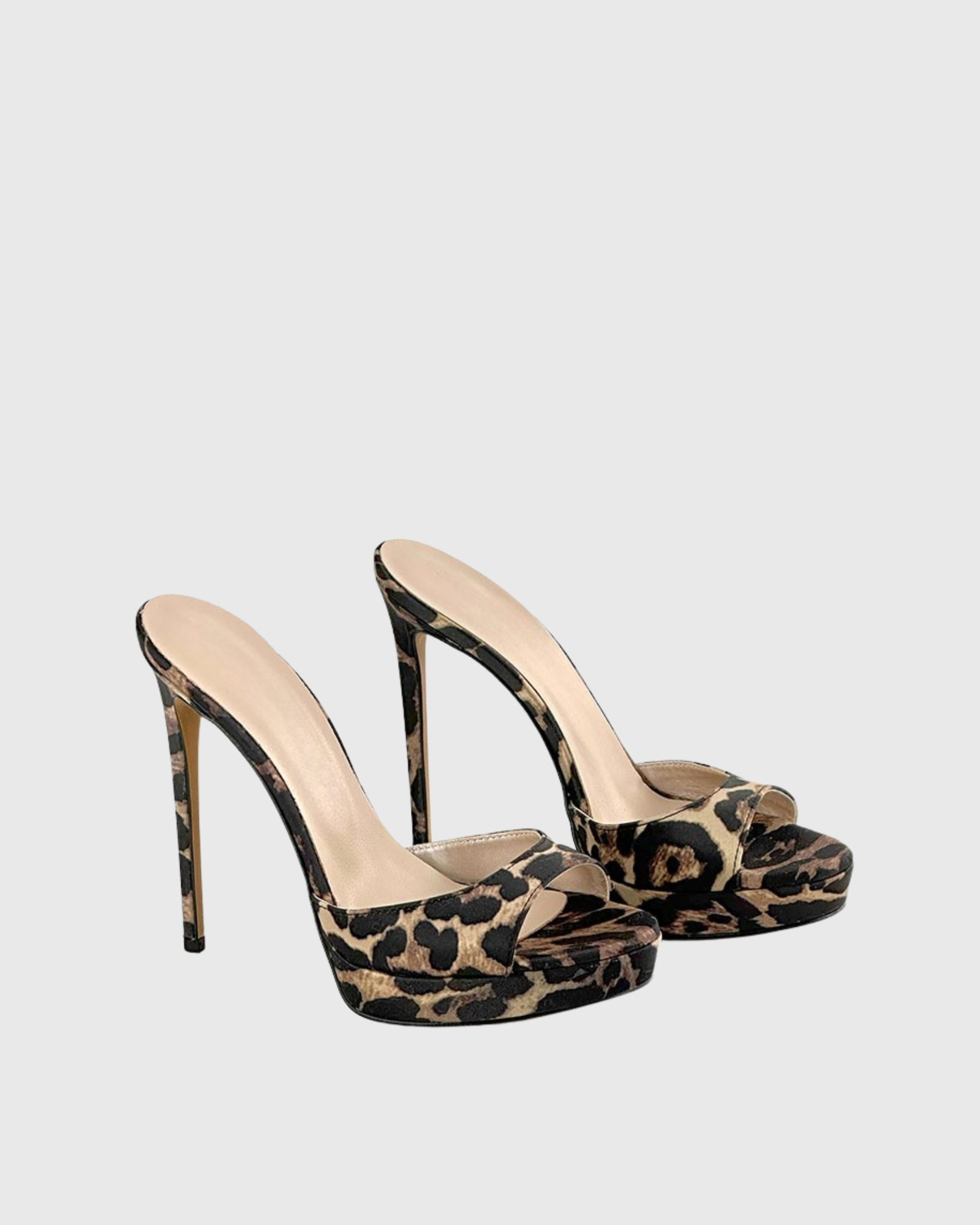 Rylee Slippers In Leopard