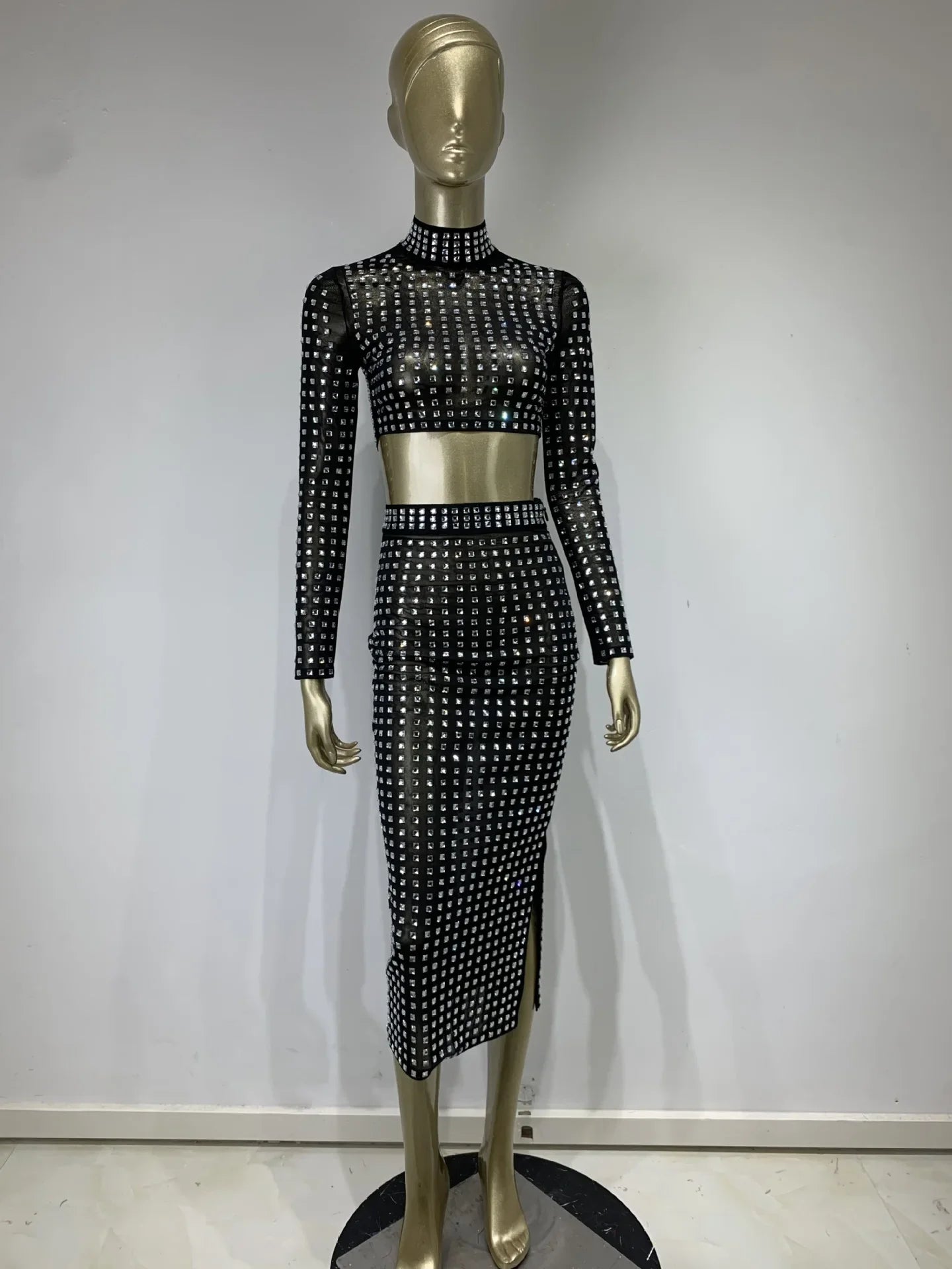 Berkla Metallic Cutout Set