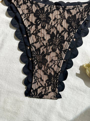 Black Lace Micro Bikini Metal Ornament Ruffles Push Up Bra Thong Swimwear Bathing Suit Holiday Swimsuit