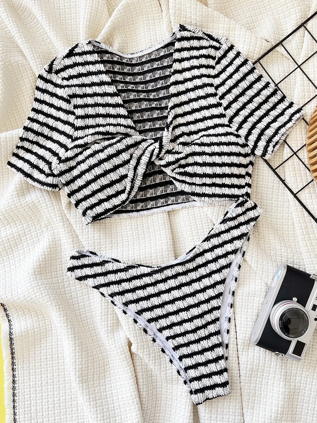 Short Sleeve Bikini Swimwear Black White Contrast  Front Bow Cross Push Up Holiday High Waist Swimsuit