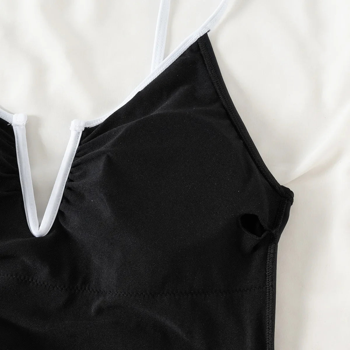 Vintage Black Patchwork Swimwear Deep V Neck Pleate Slim Tummy Control One Piece Swimsuit Beach Bathing Suit Monokini