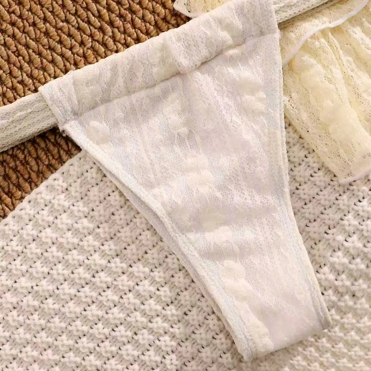 Vintage White Pleate Mesh Skirt 3 Piece Bikini Set