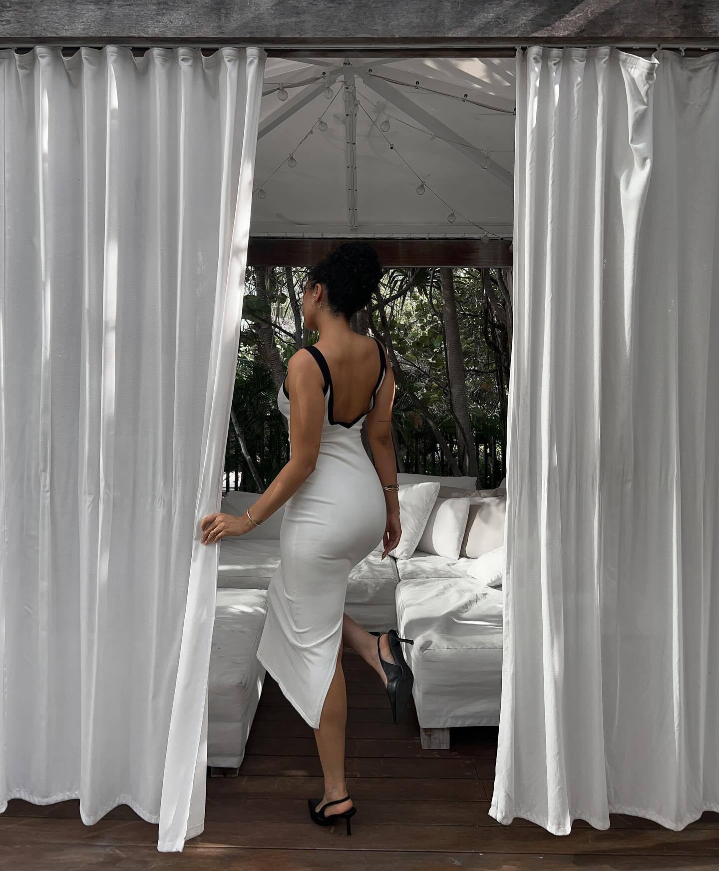 Vacy Knitted Split Dress