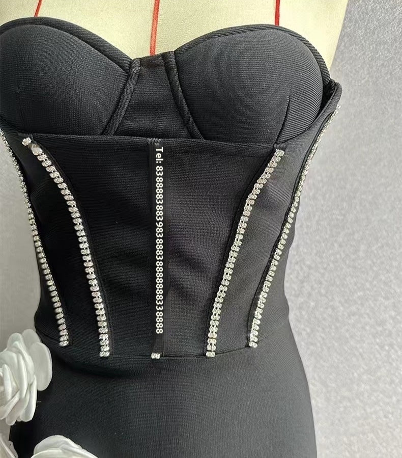 RALA WHITE FLOWER CORSET STYLE BANDAGE DRESS
