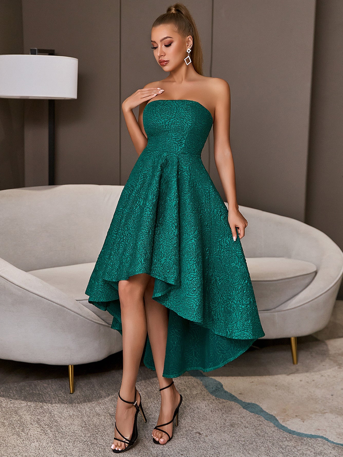 CHIC STRAPLESS ELEGANT PARTY DRESS