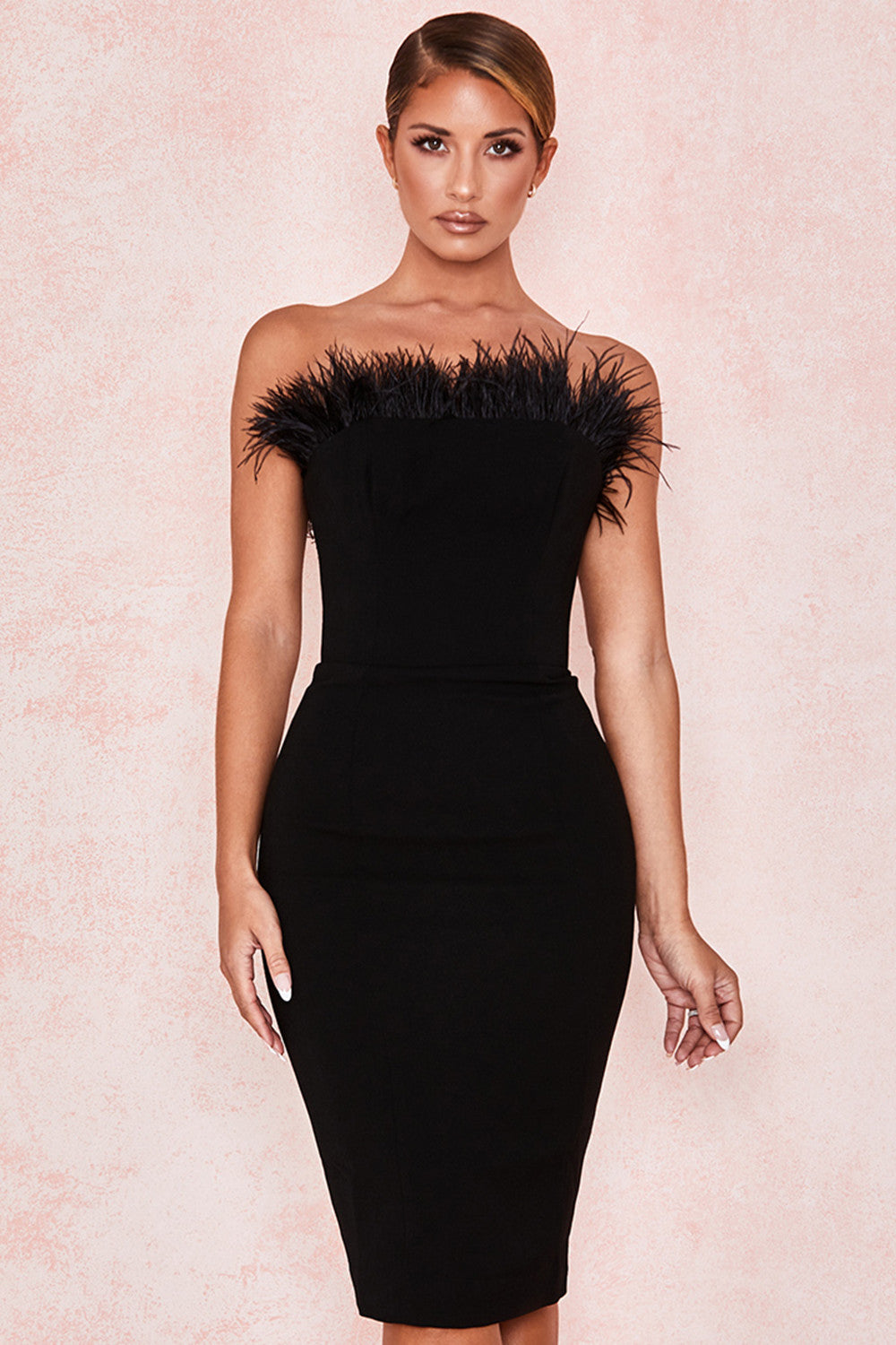 CHIC STRAPLESS FEATHER DRESS