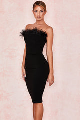 CHIC STRAPLESS FEATHER DRESS