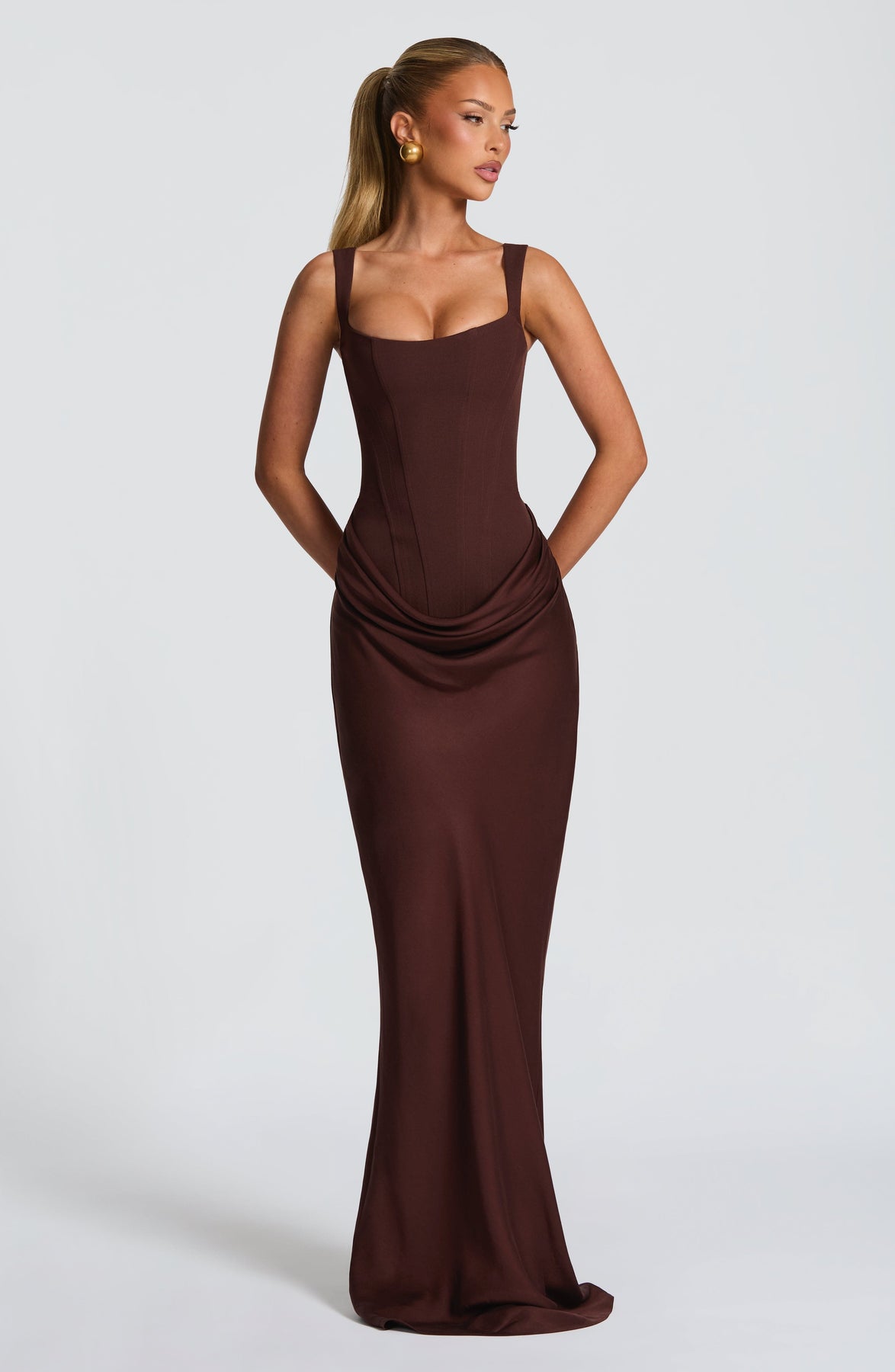Elerna Maxi dress