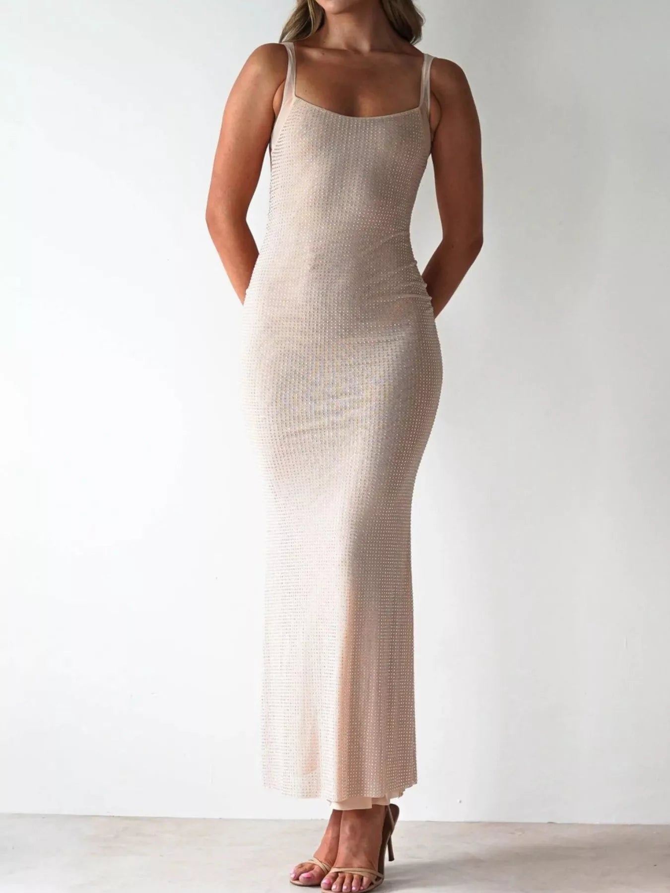 Backless Sleeveless Bodycon Maxi Dress