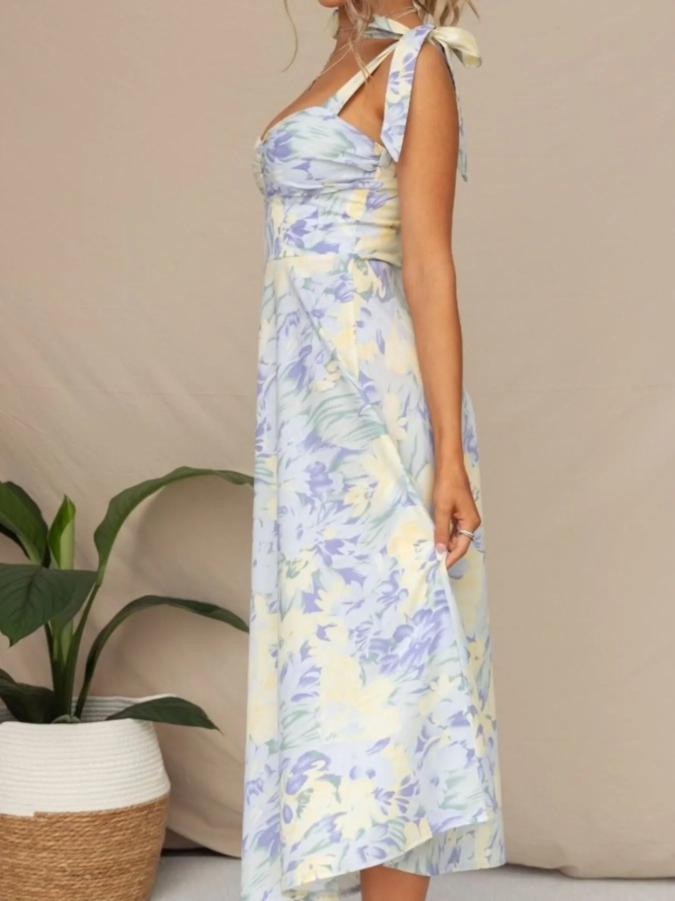 Floral Tie-Strap Sweetheart Neck Midi Dress