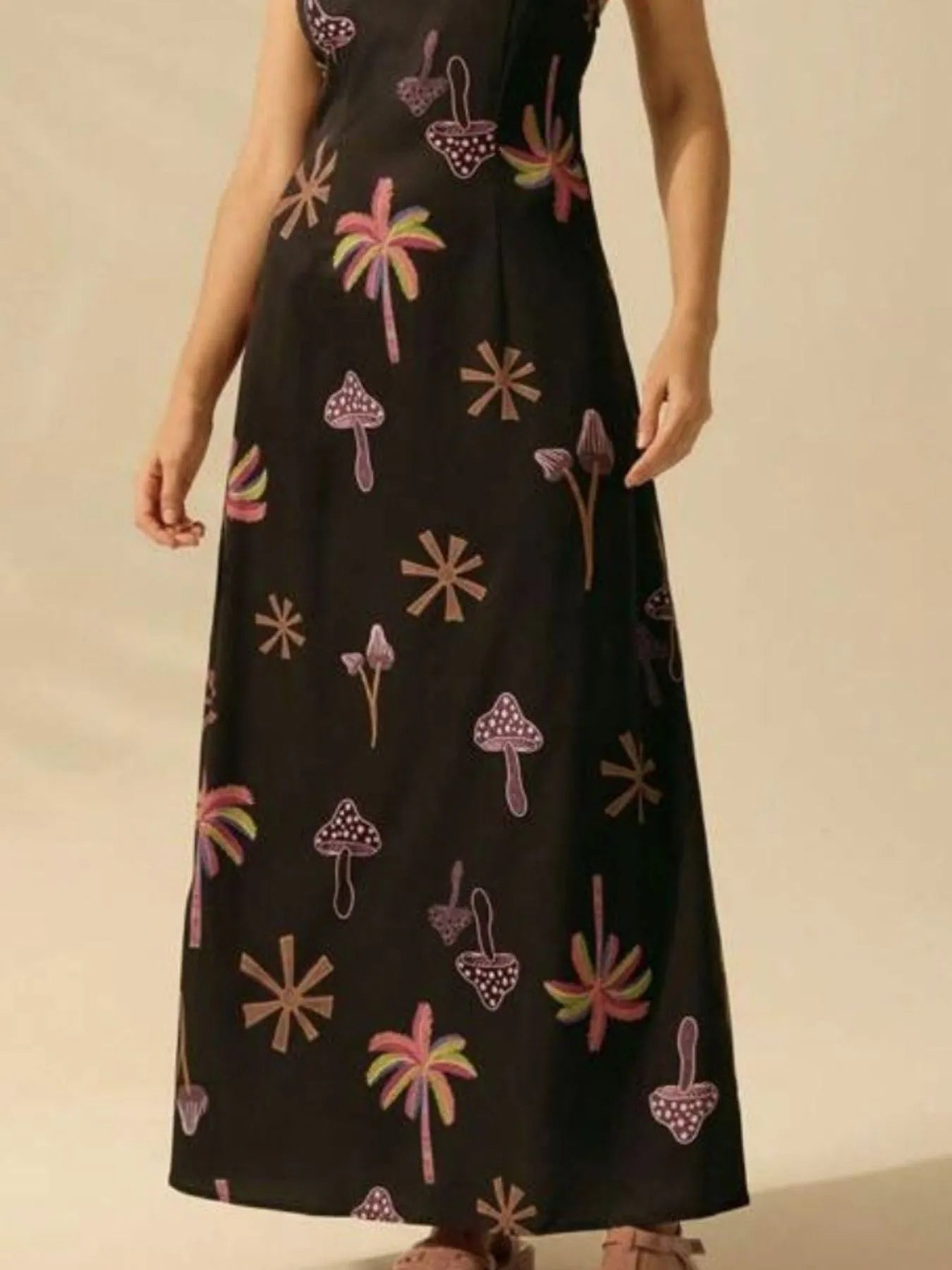 Printed Sleeveless Maxi Dress