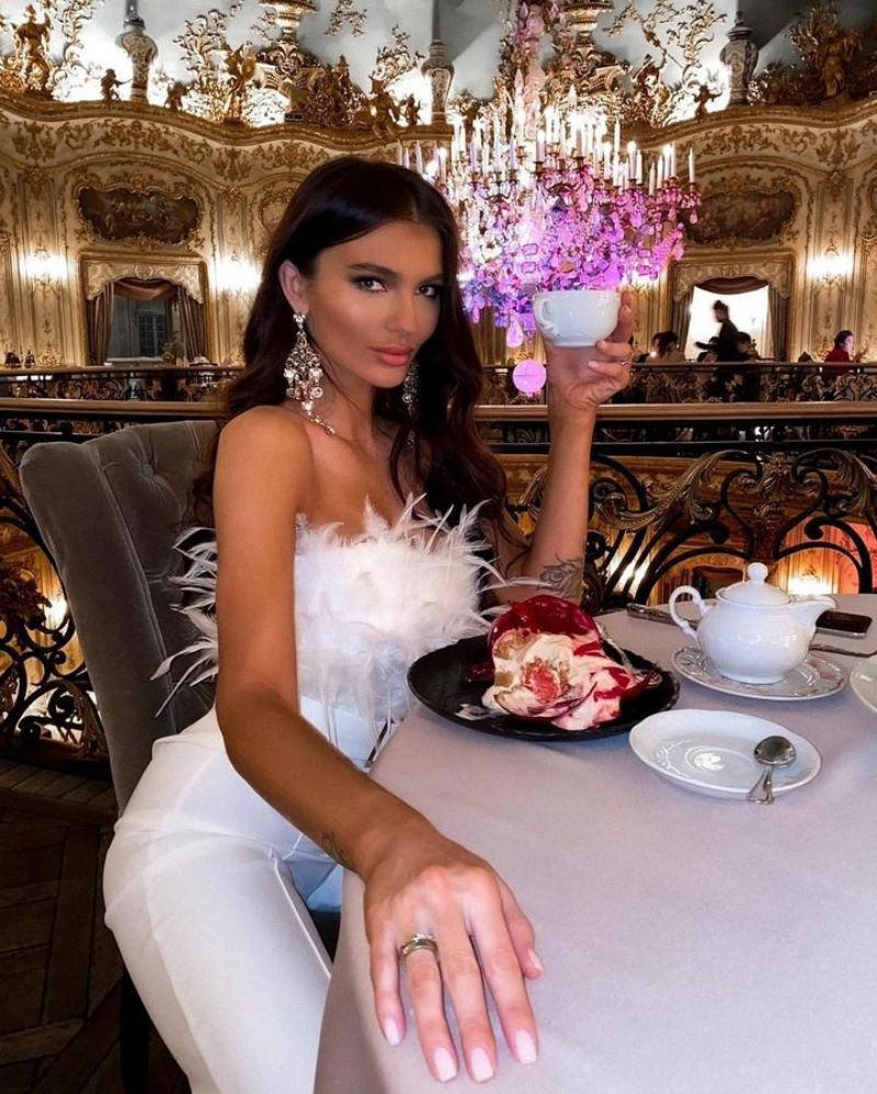 Feather Tube Top Fashion Jumpsuit-white