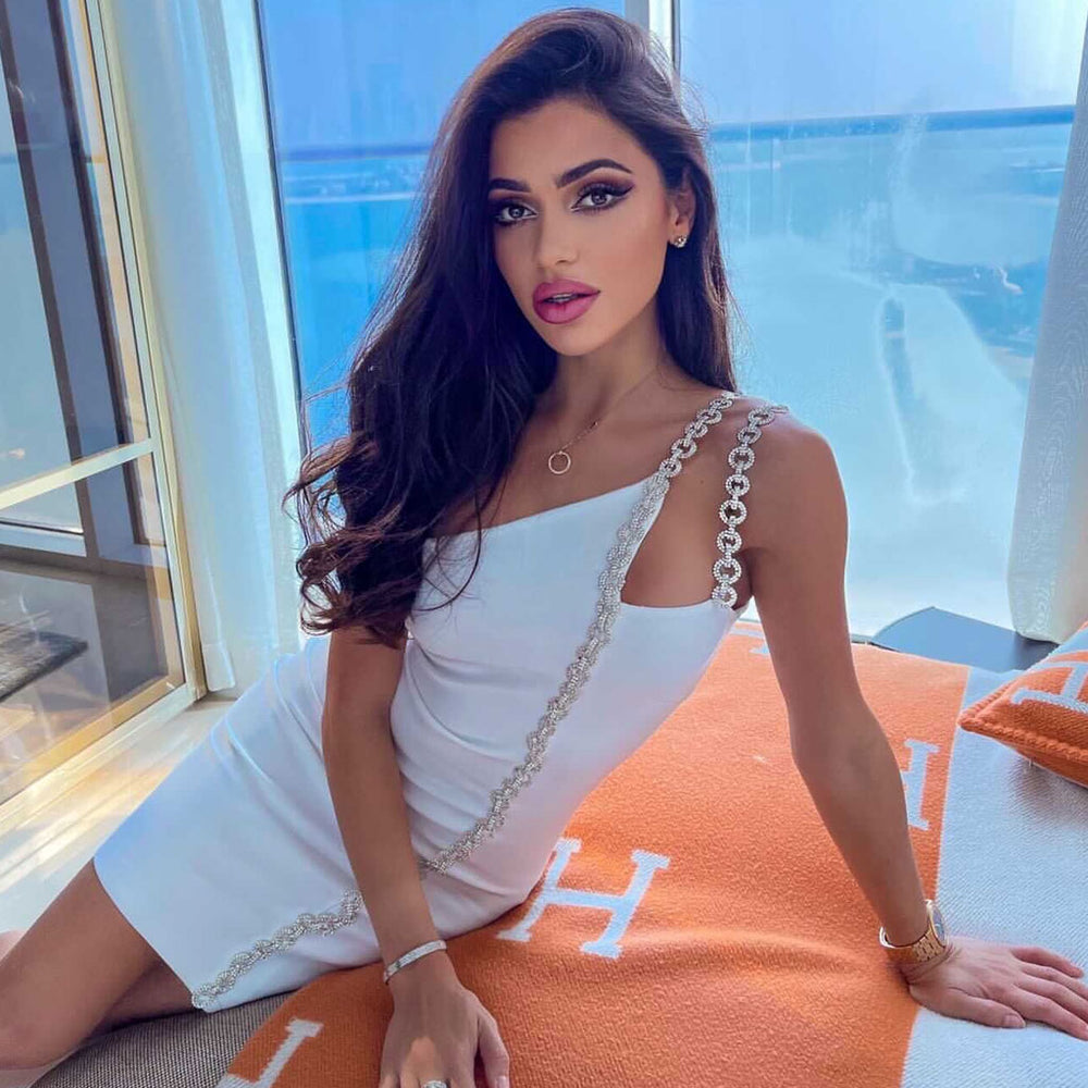 One-Shoulder Long Chain Mini Dress-White