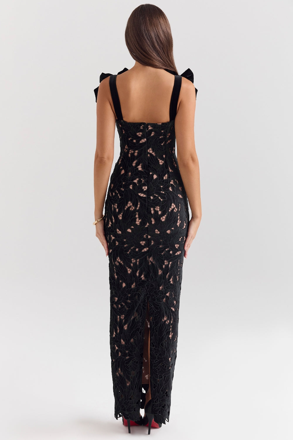 ALERNA ELEGANT MAXI DRESS BLACK