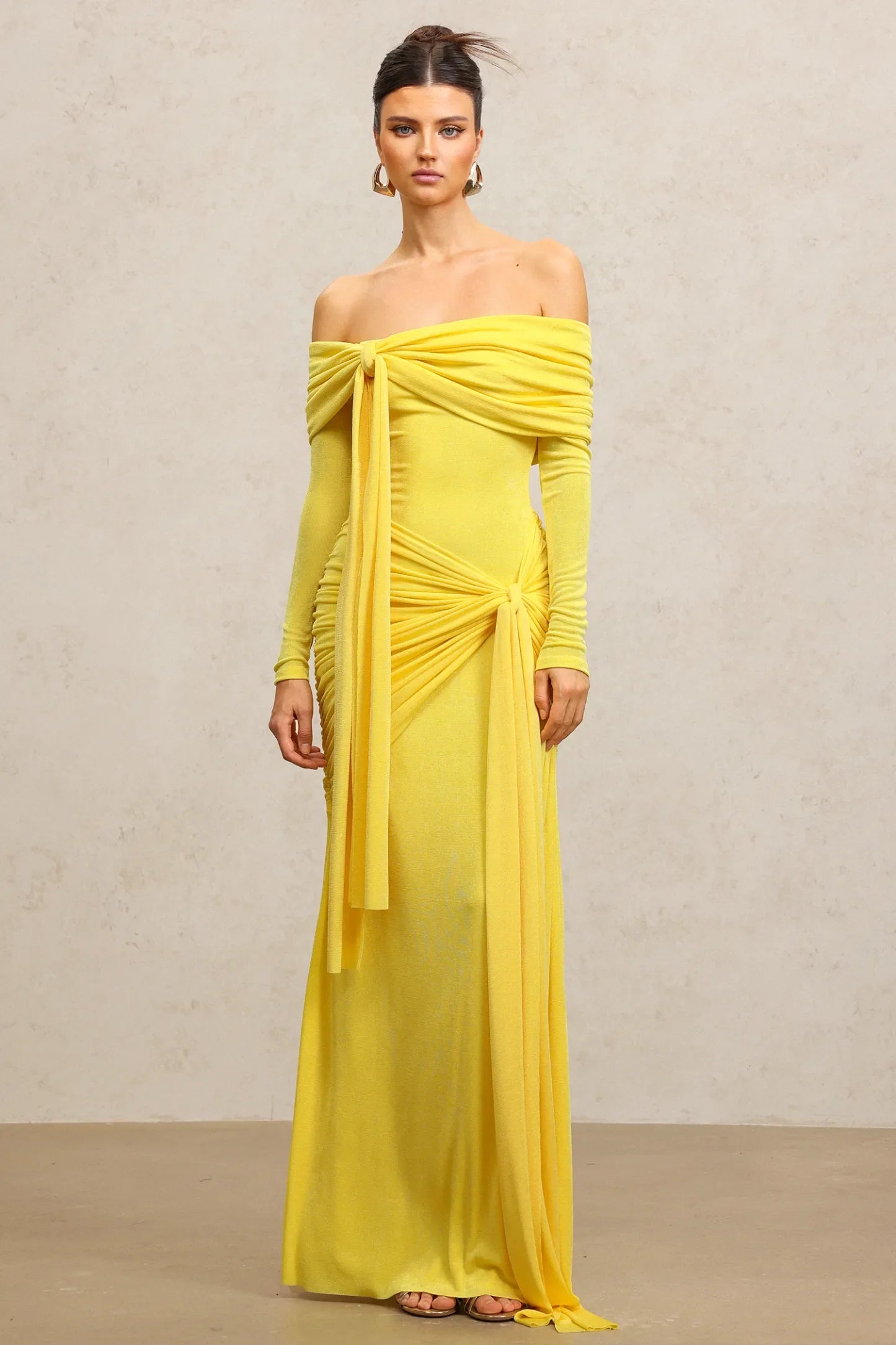 Chic Off-shoulder Long Sleeves Streamer Folds Maxi Dress
